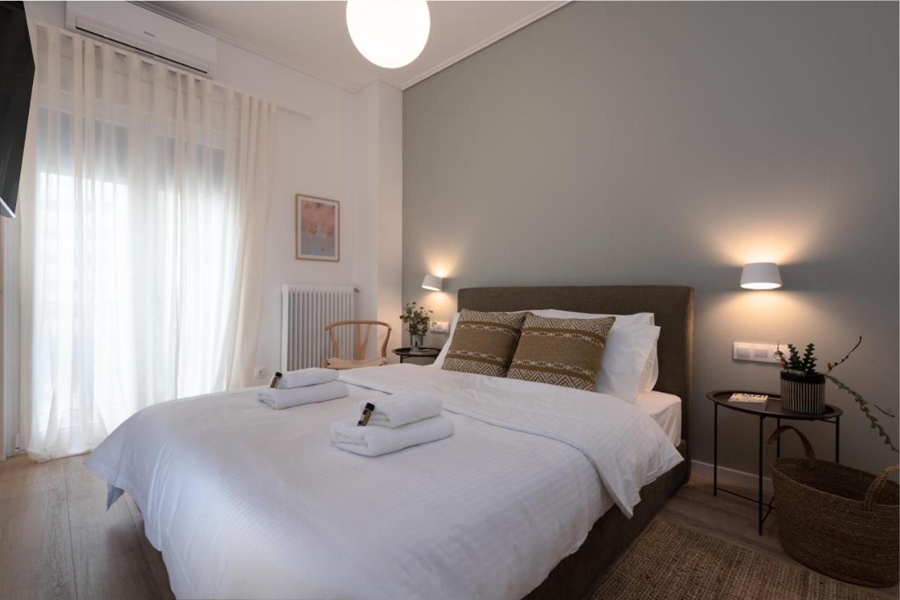 Unique 2 Bedrooms Apartment, Steps To Plaka And City Center Athen Exterior foto